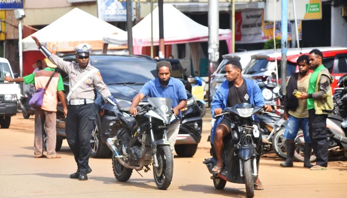 Puluhan Kendaraan Terjaring Razia di Hari Ke-10 Operai Patuh Cartenz 2025