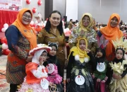 Fashion Shouw Bahan Daur Ulang Diikuti Ratusan Anak di Jayapura Dalam Ajang Kreativitas Anak Usia Dini