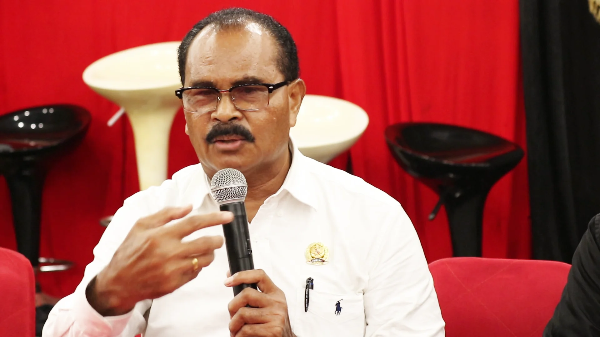 Dr. Adv. Anton Raharusun, SH.,M.H, Tim Hukum BTM-CK