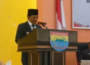 Bupati Asri Arman Sampaikan Nota Penjelasan Ranperda Perubahan APBD SBB 2025