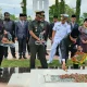 Pimpin Tabur Bunga di TMP, Ini Imbauan Wawali Jayapura di Peringatan Hari Pahlawan ke-80