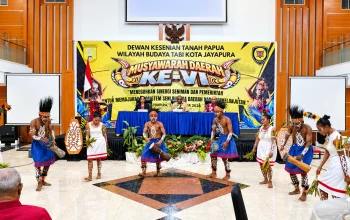 Dua Periode Memimpin, BTM Pilih Tak Maju Lagi demi Regenerasi Dewan Kesenian Kota Jayapura
